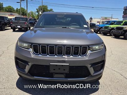 New 2026 Jeep Grand Cherokee Laredo