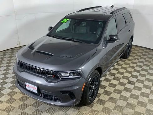 Used 2025 Dodge Durango R/T AWD/4WD image 18