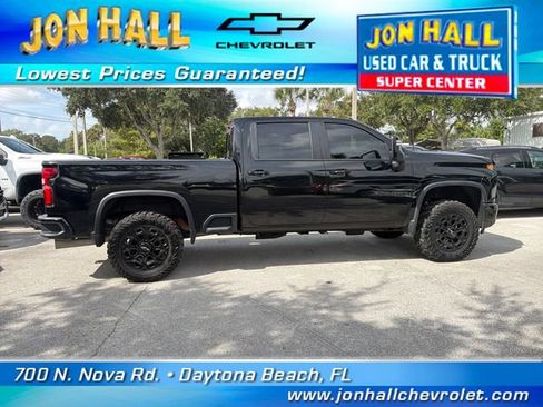 Used 2022 Chevrolet Silverado 2500 LTZ w/ LTZ Plus Package AWD/4WD image 12