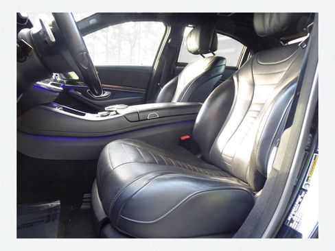 Used 2020 Mercedes-Benz S 560 4MATIC Sedan w/ AMG Line Exterior image 14