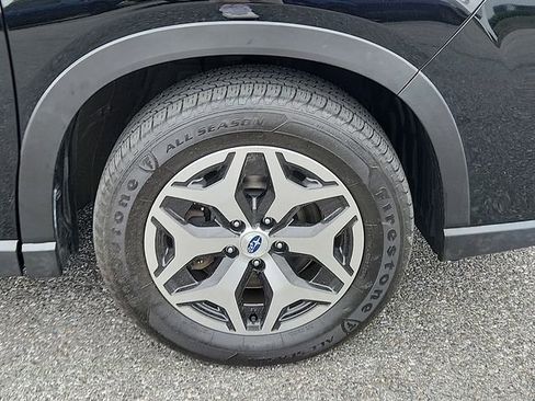 Certified 2022 Subaru Forester Premium AWD/4WD image 8