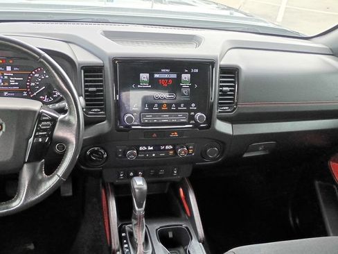 Used 2023 Nissan Frontier PRO-4X w/ Pro Convenience Package AWD/4WD image 32