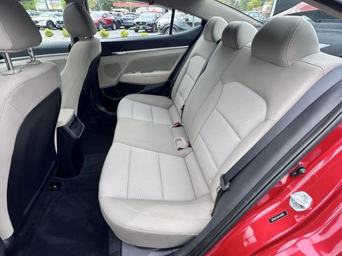Used 2019 Hyundai Elantra Value Edition FWD image 29