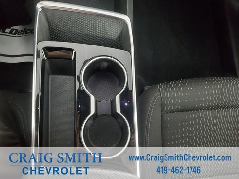 Used 2025 Chevrolet Equinox LT image 29