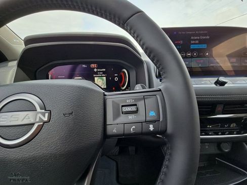 New 2026 Nissan Rogue Platinum AWD/4WD image 12
