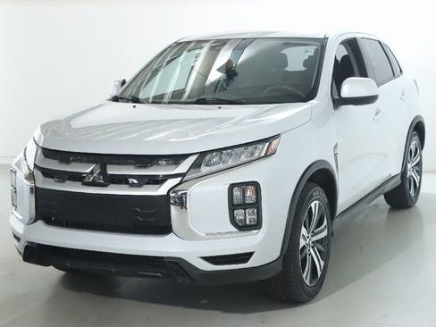 Used 2025 Mitsubishi Outlander Sport AWD image 1