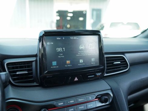 Used 2019 Hyundai Veloster Turbo image 21