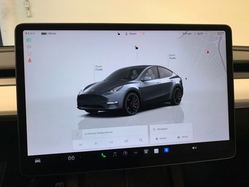 Used 2022 Tesla Model Y Performance image 22