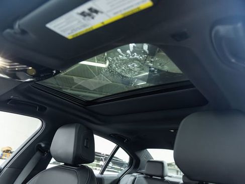 Used 2026 BMW 530i xDrive w/ Premium Package image 13