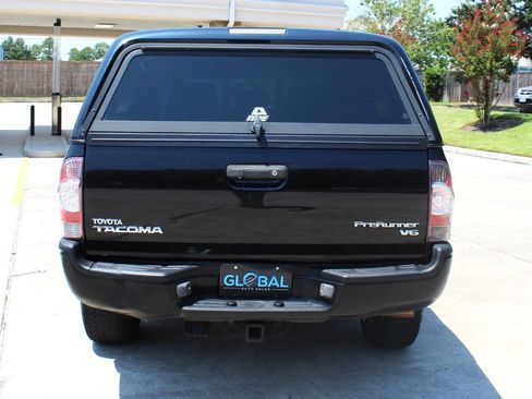 Used 2011 Toyota Tacoma PreRunner w/ TRD Sport Pkg RWD image 6