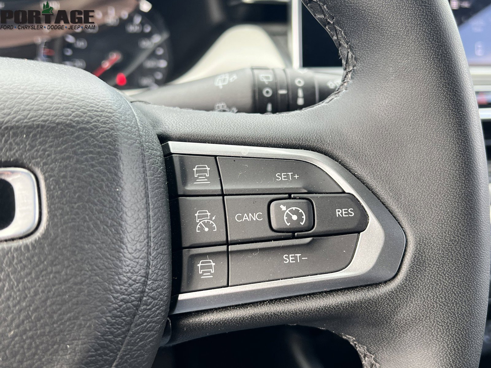 Used 2024 Jeep Compass Limited AWD/4WD image 16
