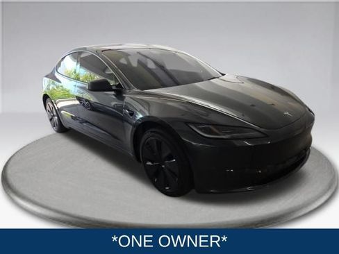 Used 2025 Tesla Model 3 Long Range RWD image 2