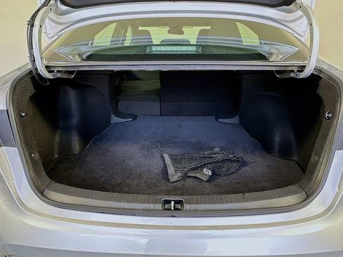 Used 2024 Toyota Corolla SE image 24