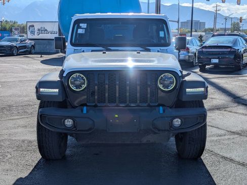 Used 2023 Jeep Wrangler Unlimited AWD/4WD image 10