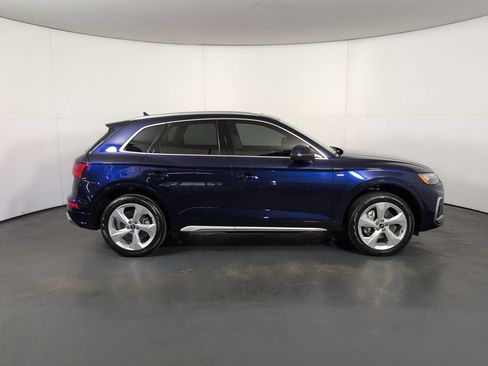 Certified 2025 Audi Q5 2.0T Premium Plus w/ Premium Plus Package image 40