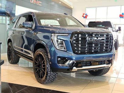 New 2026 GMC Yukon Denali Ultimate w/ LPO, Floor Liner Package