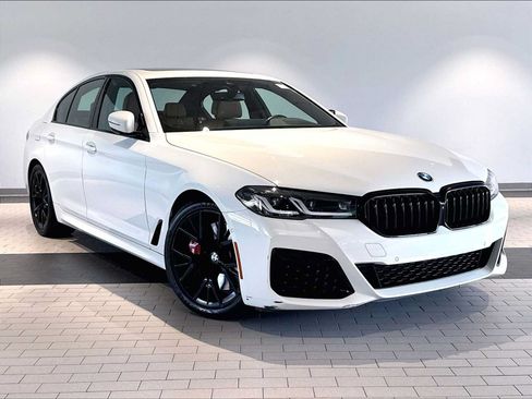 Used 2023 BMW M550i xDrive w/ Executive Package AWD/4WD image 12