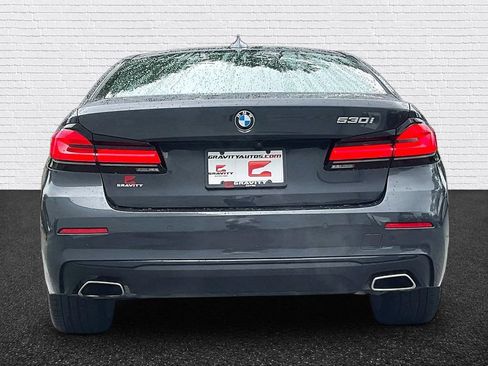 Used 2022 BMW 530i w/ Convenience Package RWD image 5