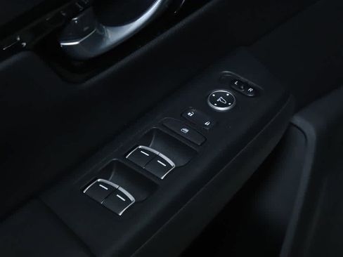 Used 2023 Honda CR-V EX-L image 16