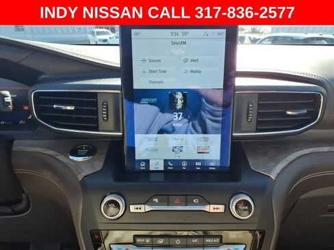 Used 2020 Ford Explorer Platinum w/ Premium Technology Package image 22