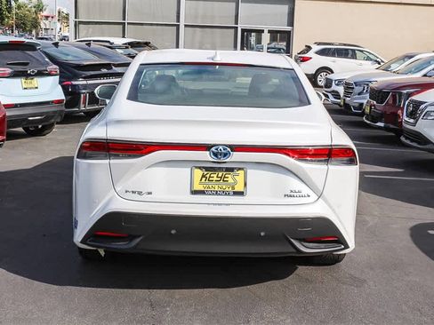 Used 2021 Toyota Mirai XLE w/ Advanced Technology Package image 6