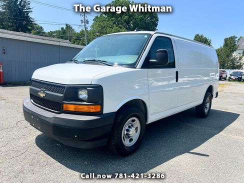 Used 2017 Chevrolet Express 2500 RWD image 1