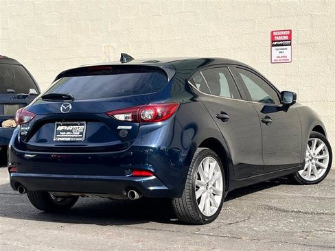 Used 2017 MAZDA MAZDA3 Grand Touring w/ Premium Equipment Package image 7