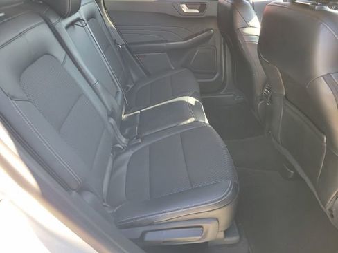 Used 2025 Ford Escape Base w/ Class II Trailer Tow Package image 14