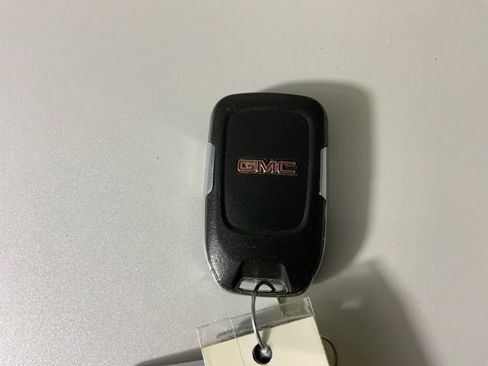 Used 2018 GMC Yukon Denali w/ Open Road Package AWD/4WD image 42