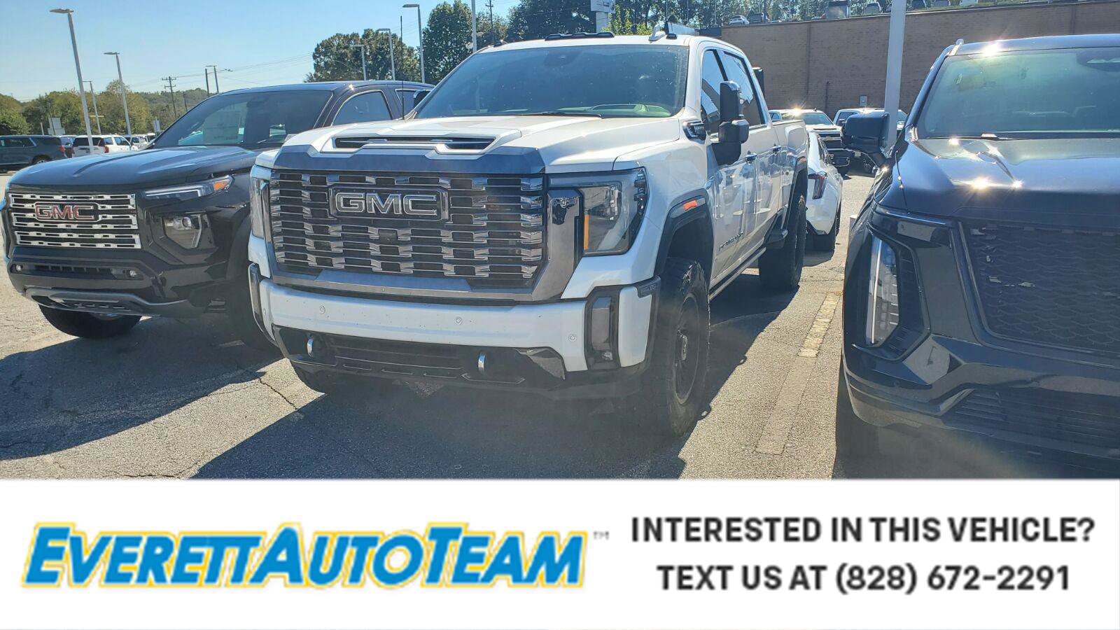 Used 2024 GMC Sierra 2500 Denali Ultimate AWD/4WD image 1