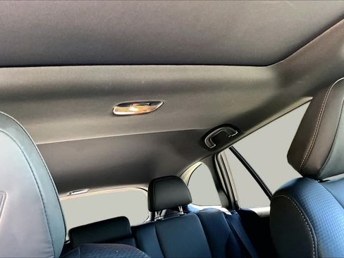 Used 2022 Subaru Outback Wilderness AWD/4WD image 14