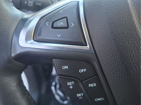 Used 2024 Ford Edge SEL w/ Convenience Package image 22