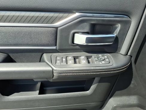 New 2026 RAM 2500 Big Horn AWD/4WD image 5