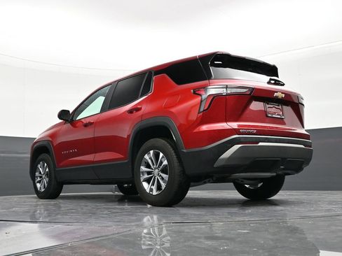 Used 2025 Chevrolet Equinox LT w/ Safety and Technology Package FWD image 22