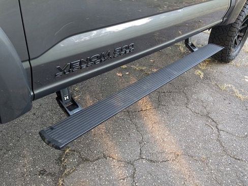 New 2025 Ford F150 Lariat w/ Equipment Group 502A High image 12