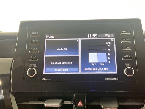 Used 2021 Toyota Camry LE w/ Convenience Package FWD image 27