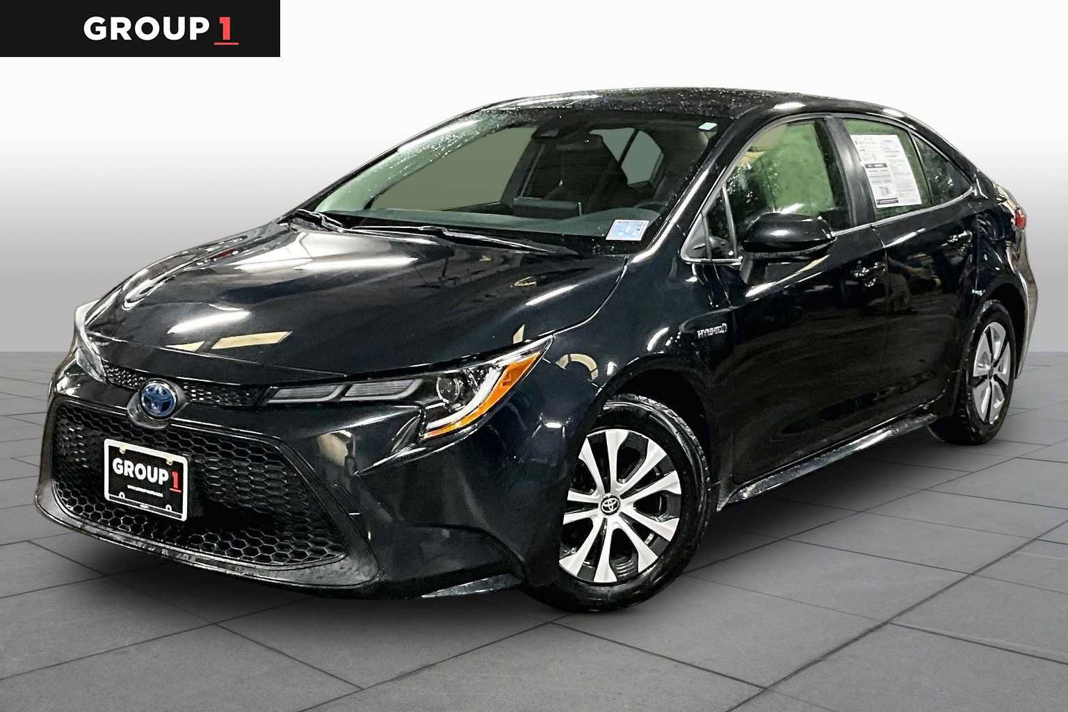 Used 2021 Toyota Corolla LE w/ Carpet Mat Package (TMS) FWD image 1