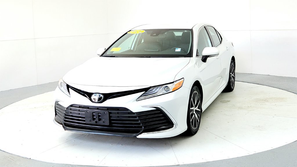 Certified 2024 Toyota Camry XLE w/ Cold Weather Package AWD/4WD image 2