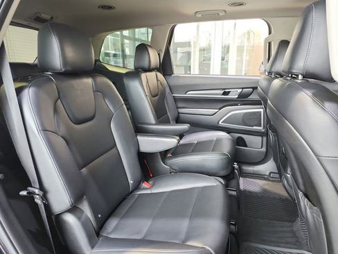 Used 2020 Kia Telluride S FWD image 27