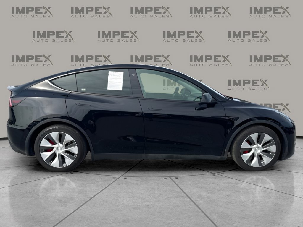 Used 2022 Tesla Model Y Performance AWD/4WD image 6