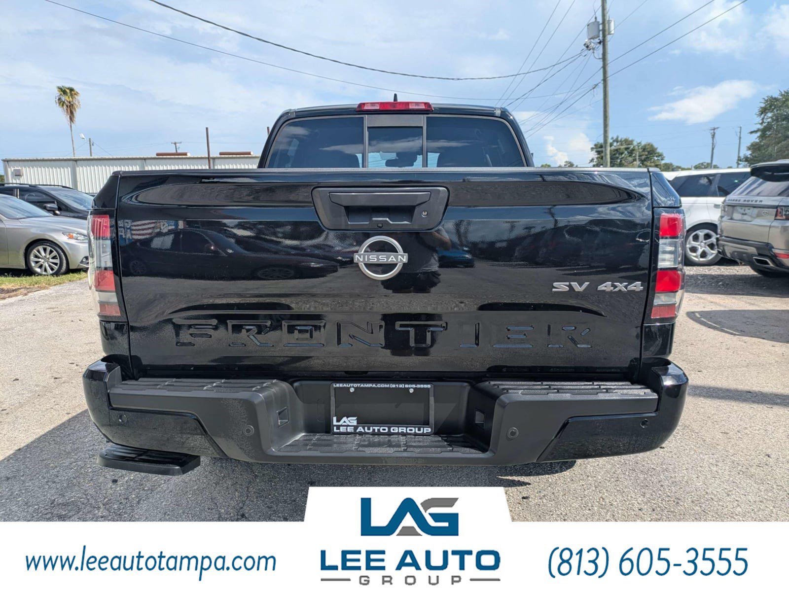 Used 2022 Nissan Frontier SV w/ Technology Package AWD/4WD image 4