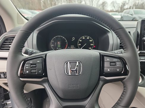 New 2026 Honda Odyssey EX-L image 15