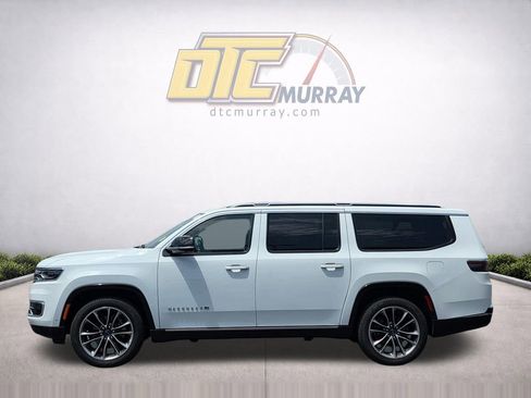Used 2024 Jeep Wagoneer L Series III w/ Premium Group I AWD/4WD image 3