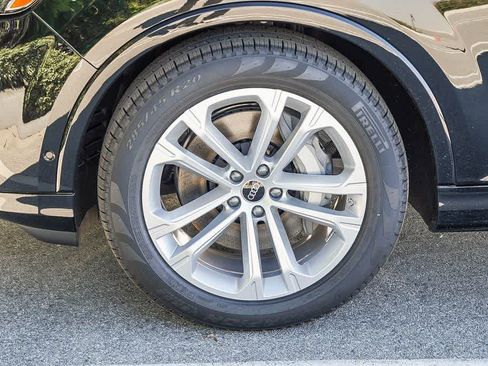 New 2026 Audi Q7 Premium Plus image 10