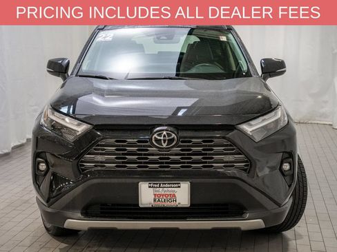 Used 2022 Toyota RAV4 Limited AWD/4WD image 2