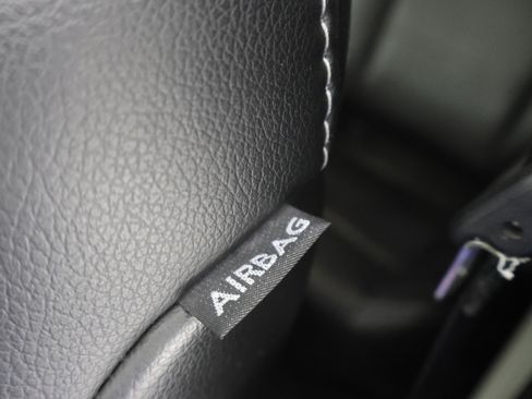 Used 2019 Ford F350 Lariat w/ Chrome Package image 37