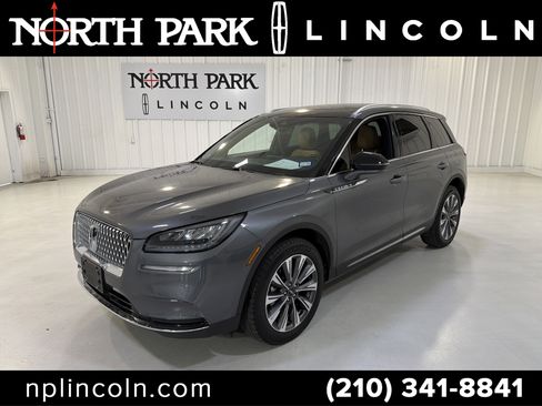 Used 2022 Lincoln Corsair Reserve w/ Elements Package image 1