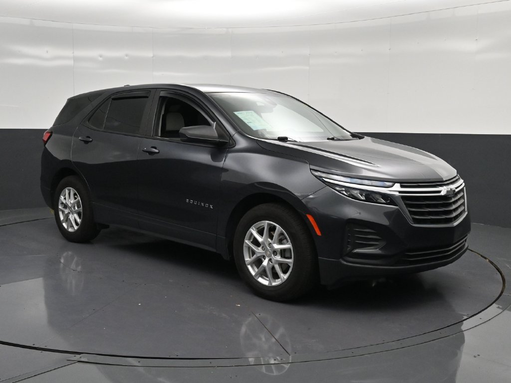 Used 2022 Chevrolet Equinox LS FWD image 5