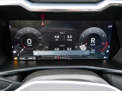 New 2026 GMC Canyon Elevation w/ Convenience Package image 27