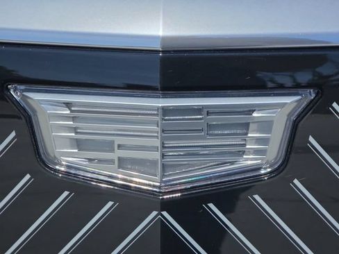 New 2026 Cadillac Vistiq Premium Luxury AWD/4WD image 29